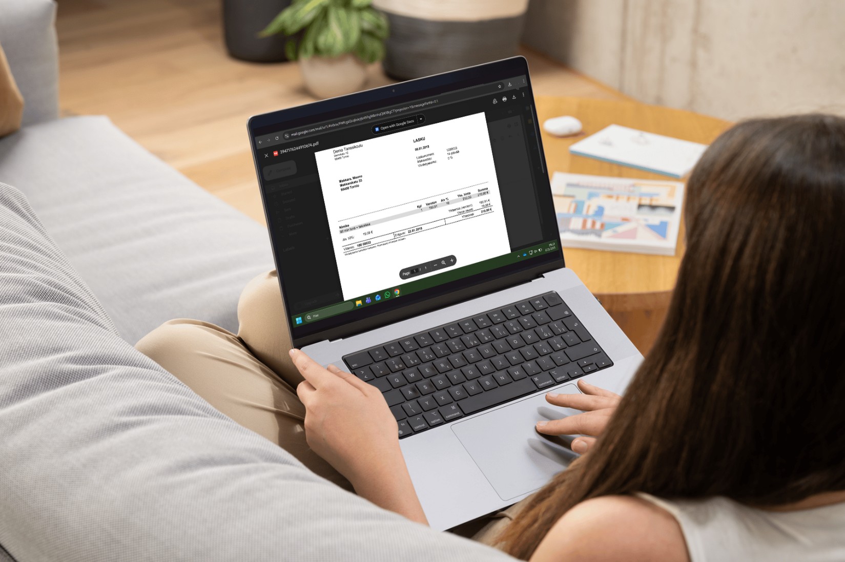 Ammattimaisesti muotoiltu PDF-lasku Hallinnoija-laskutusohjelmalla - sisältää viivakoodin ja virtuaaliviitekoodin